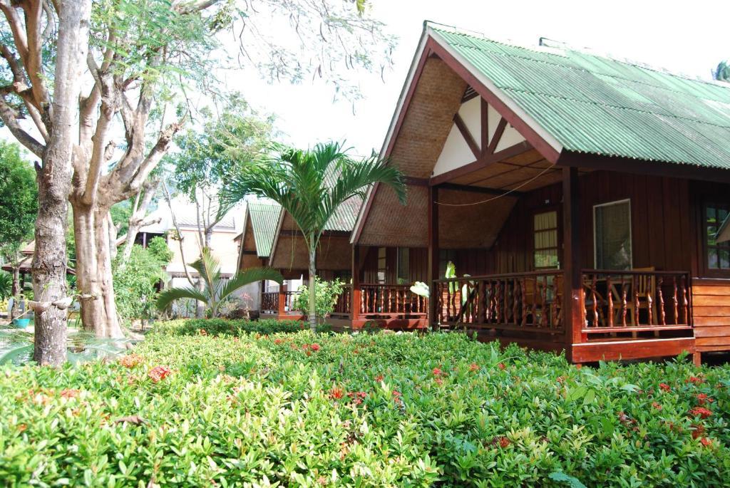 Rose Garden Samui Bungalows Lamai Beach  Værelse billede